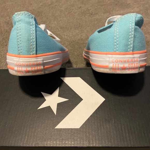 Converse - Picture 8 of 12